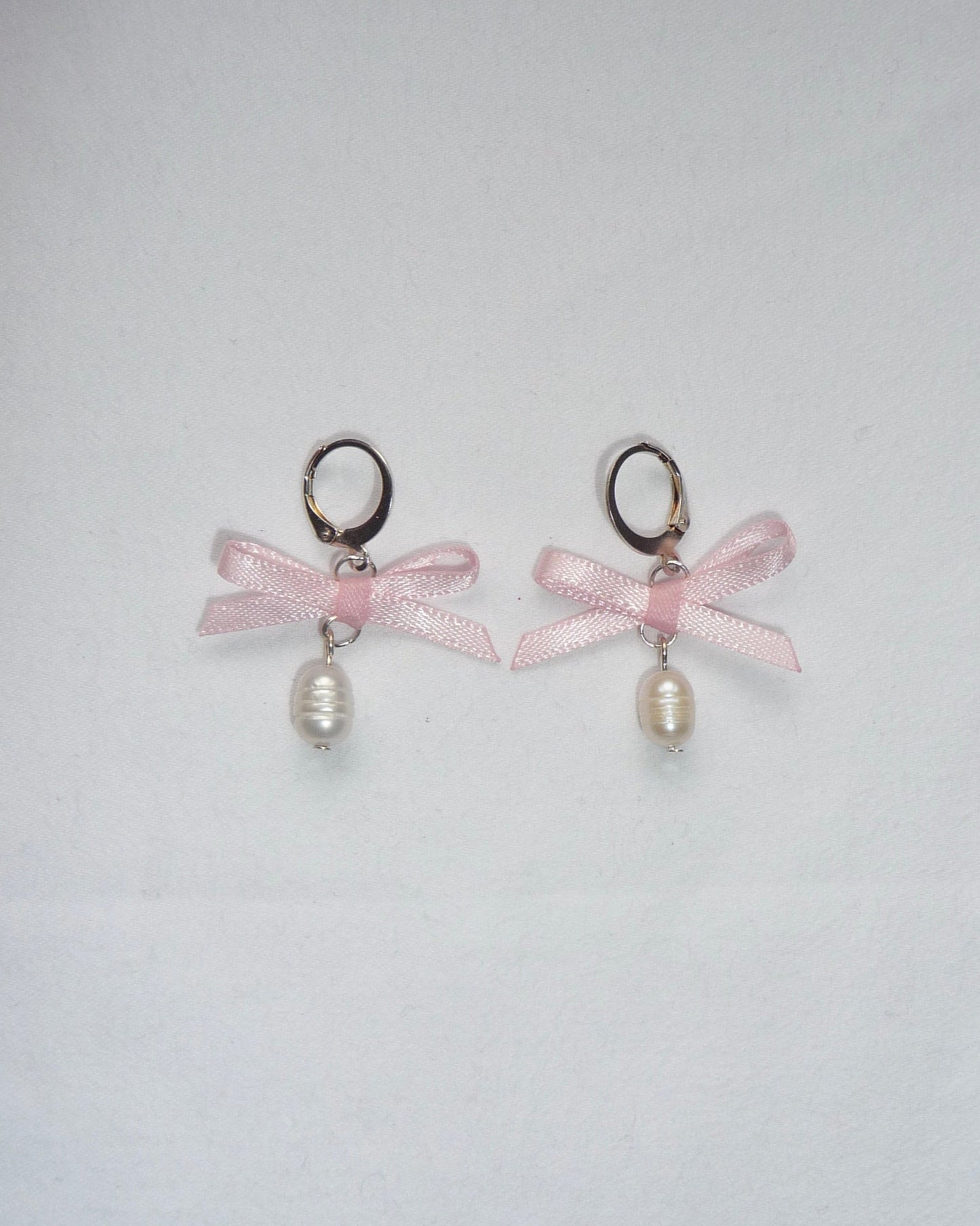 "Beau" Earrings Pink